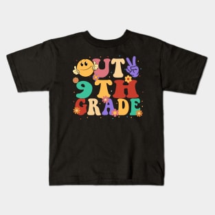 peace out 9th grade last day of school Kids T-Shirt